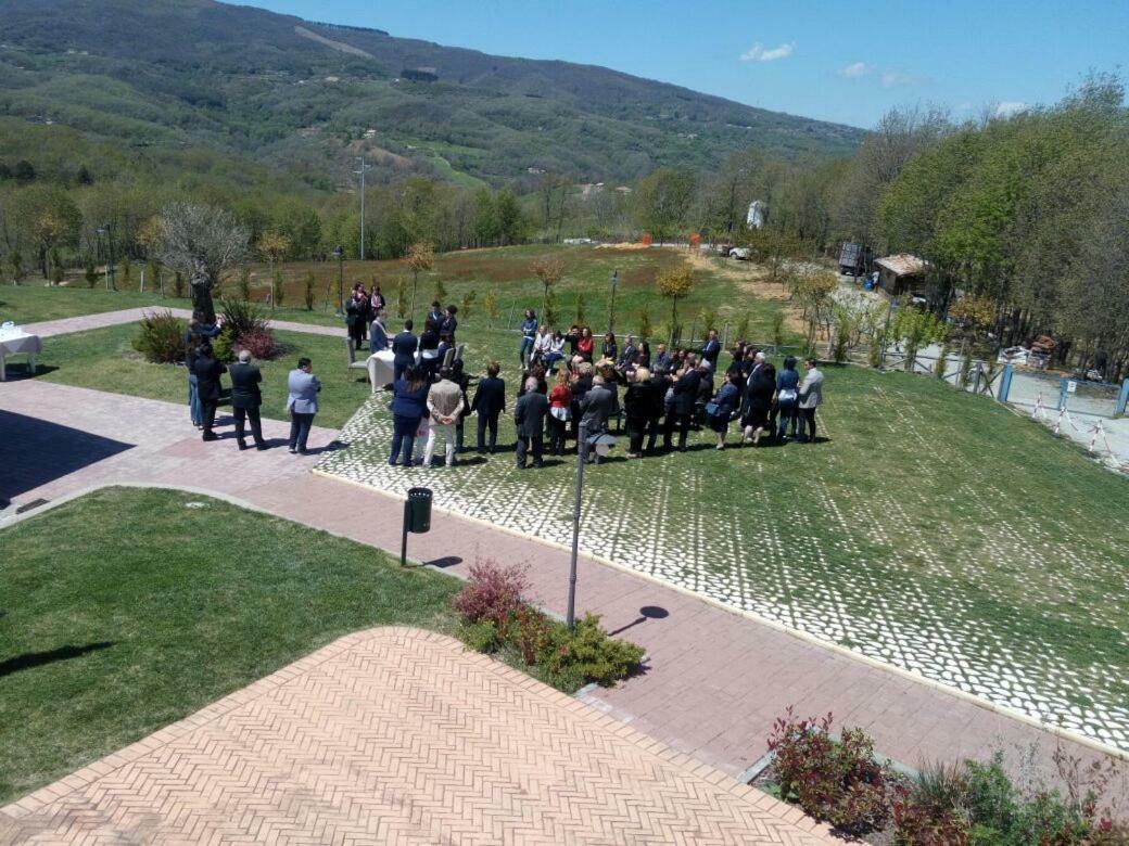 Agriturismo Montebeltrano Villa Poleio Bagian luar foto